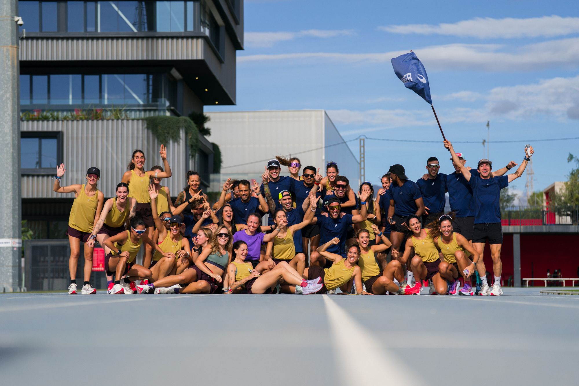 ASICS FrontRunner Iberia Local Meeting - Alicante · AW25